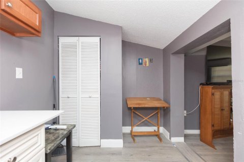 Villa ou maison à vendre à Tampa, Floride: 2 chambres, 66.52 m2 № 2290604 - photo 24