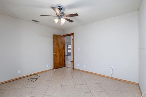 House in Okeechobee, Florida 3 bedrooms, 166.67 sq.m. № 1591255 - photo 27