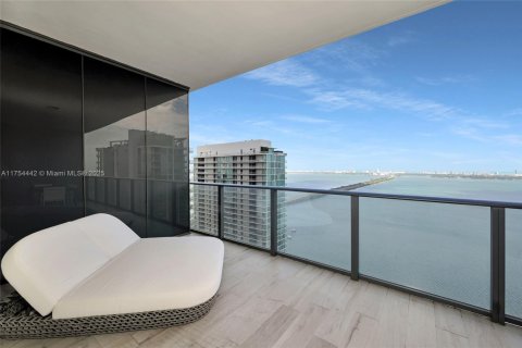 Condo in Miami, Florida, 2 bedrooms  № 1863161 - photo 17