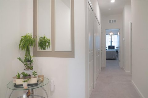 Townhouse in Fort Myers, Florida 3 bedrooms, 180.42 sq.m. № 1846804 - photo 12