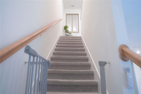 Townhouse in Fort Myers, Florida 3 bedrooms, 180.42 sq.m. № 1846804 - photo 11