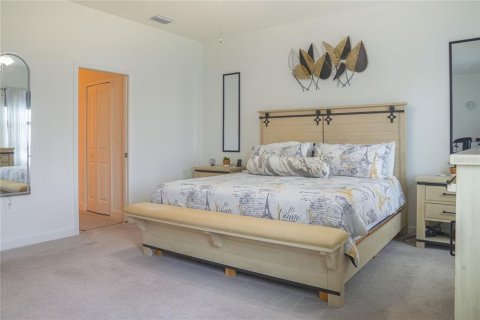Townhouse in Fort Myers, Florida 3 bedrooms, 180.42 sq.m. № 1846804 - photo 14