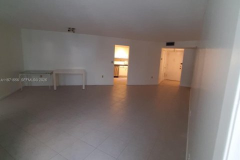 Copropriété à vendre à Aventura, Floride: 1 chambre, 72 m2 № 2042206 - photo 4
