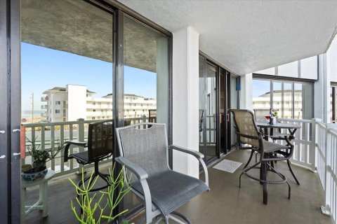 Condo in Flagler Beach, Florida, 2 bedrooms № 2122021 - photo 24