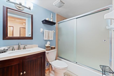 Condo in Flagler Beach, Florida, 2 bedrooms № 2122021 - photo 22
