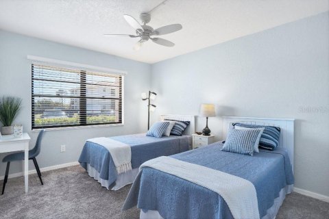 Copropriété à vendre à Punta Gorda, Floride: 2 chambres, 107.12 m2 № 2236924 - photo 13