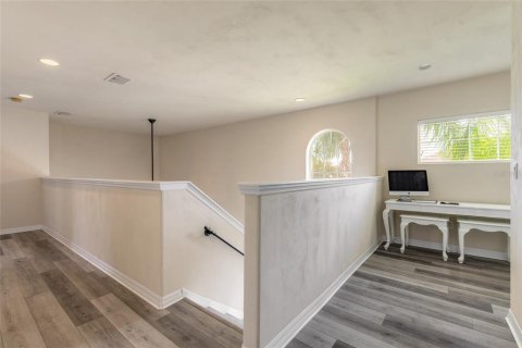 Touwnhouse à vendre à New Smyrna Beach, Floride: 2 chambres, 170.66 m2 № 1915979 - photo 10