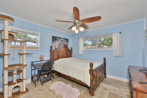 House in Bradenton, Florida 2 bedrooms, 105.17 sq.m. № 2098865 - photo 26