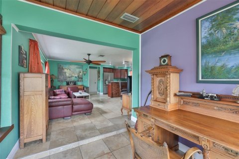 House in Bradenton, Florida 2 bedrooms, 105.17 sq.m. № 2098865 - photo 20