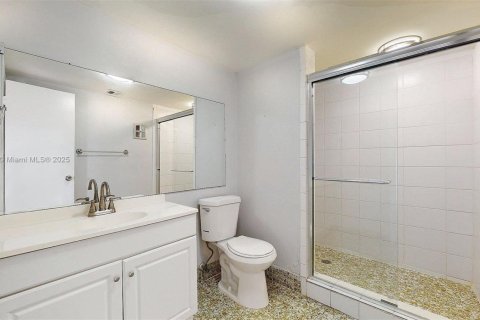 Снять в аренду кондоминиум в Дейви, Флорида 2 спальни, 111.48м2, № 1949050 - фото 27