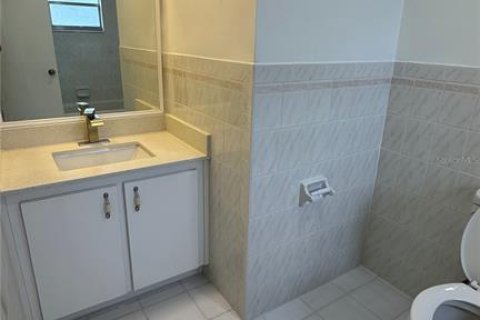 House in Orlando, Florida 2 bedrooms, 121.89 sq.m. № 1620830 - photo 21