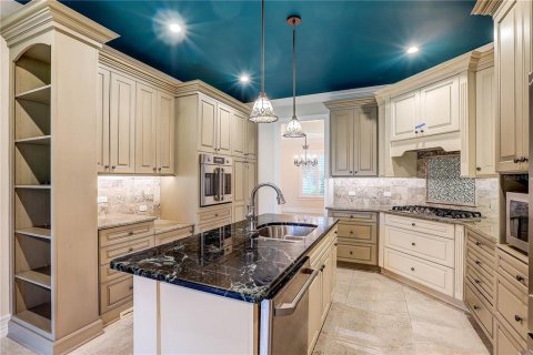 Villa ou maison à vendre à Tampa, Floride: 3 chambres, 241.36 m2 № 2287355 - photo 15