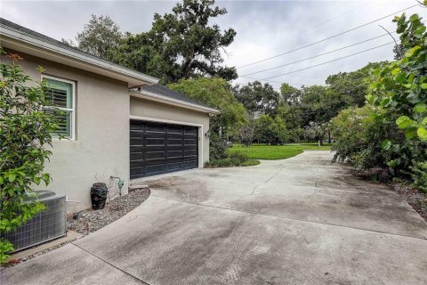Villa ou maison à vendre à Tampa, Floride: 3 chambres, 241.36 m2 № 2287355 - photo 27