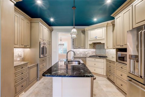 Villa ou maison à vendre à Tampa, Floride: 3 chambres, 241.36 m2 № 2287355 - photo 14