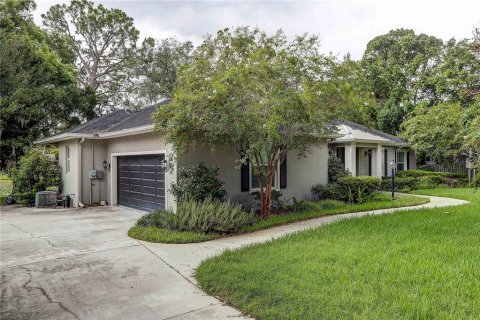 Villa ou maison à vendre à Tampa, Floride: 3 chambres, 241.36 m2 № 2287355 - photo 28
