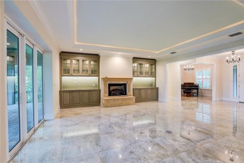 Villa ou maison à vendre à Tampa, Floride: 3 chambres, 241.36 m2 № 2287355 - photo 2
