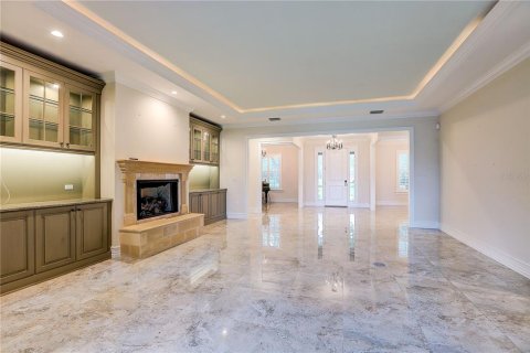 Villa ou maison à vendre à Tampa, Floride: 3 chambres, 241.36 m2 № 2287355 - photo 3