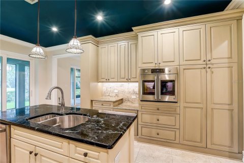 Villa ou maison à vendre à Tampa, Floride: 3 chambres, 241.36 m2 № 2287355 - photo 18
