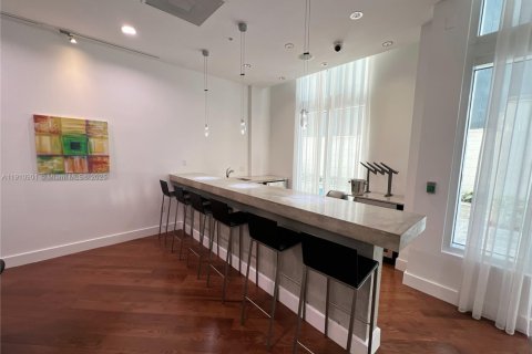 Copropriété à louer à Miami, Floride: 1 chambre, 66.15 m2 № 1966082 - photo 8