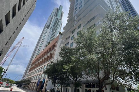 Copropriété à louer à Miami, Floride: 1 chambre, 66.15 m2 № 1966082 - photo 6