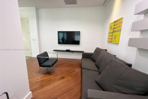 Copropriété à louer à Miami, Floride: 1 chambre, 66.15 m2 № 1966082 - photo 11