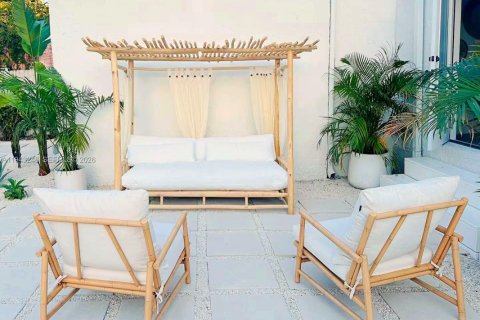 Купить виллу или дом в Майами, Флорида 4 спальни, 165.46м2, № 2007475 - фото 10