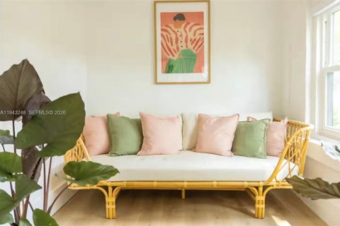 Купить виллу или дом в Майами, Флорида 4 спальни, 165.46м2, № 2007475 - фото 3