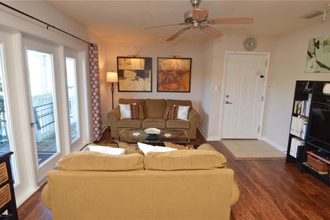 Condo in Saint Petersburg, Florida, 1 bedroom  № 1632391 - photo 18