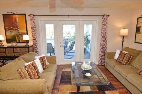 Condo in Saint Petersburg, Florida, 1 bedroom  № 1632391 - photo 16