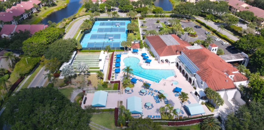 Condominio en Boynton Beach, Florida, 3 dormitorios № 1146909