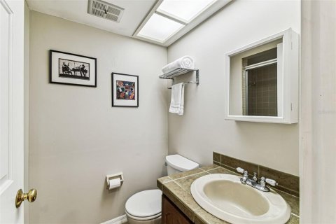 Townhouse in Tampa, Florida 3 bedrooms, 193.61 sq.m. № 1560191 - photo 25
