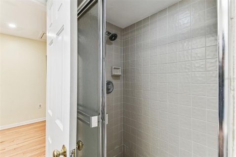 Townhouse in Tampa, Florida 3 bedrooms, 193.61 sq.m. № 1560191 - photo 26