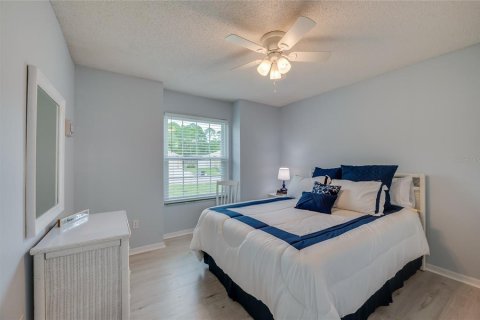 House in Port Orange, Florida 3 bedrooms, 191.56 sq.m. № 2400311 - photo 19