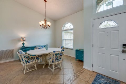 House in Port Orange, Florida 3 bedrooms, 191.56 sq.m. № 2400311 - photo 5