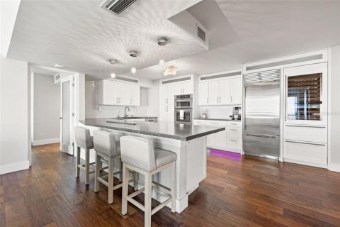 Купить кондоминиум в Трежер-Айленд, Флорида 5 комнат, 165.37м2, № 1543992 - фото 6