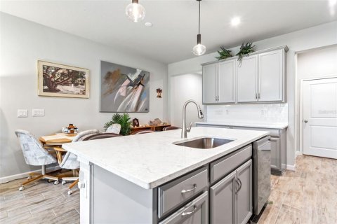 Adosado en venta en Odessa, Florida, 3 dormitorios, 159.42 m2 № 1781122 - foto 5