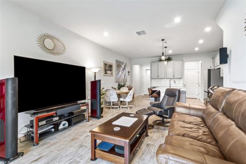 Adosado en venta en Odessa, Florida, 3 dormitorios, 159.42 m2 № 1781122 - foto 11
