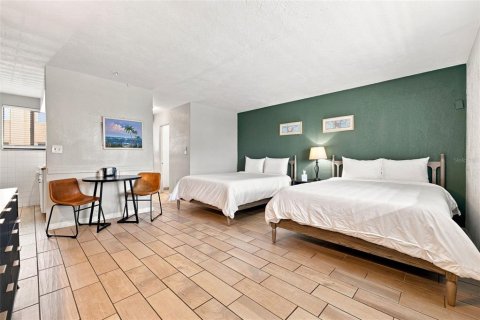 Hotel in Treasure Island, Florida 768.86 sq.m. № 2416657 - photo 25