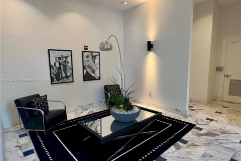 Купить кондоминиум в Майами, Флорида 2 спальни, 118.91м2, № 1945967 - фото 14