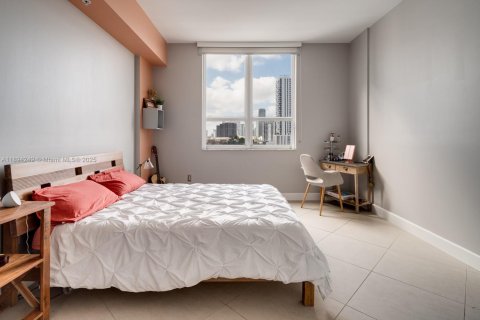 Купить кондоминиум в Майами, Флорида 2 спальни, 118.91м2, № 1945967 - фото 8