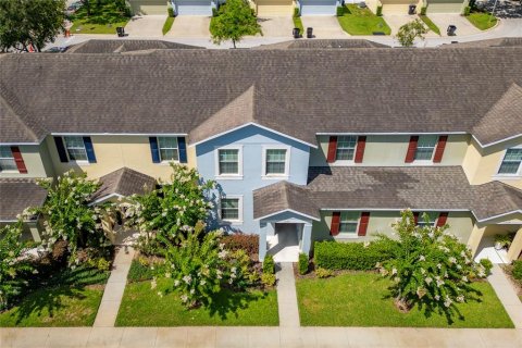 Adosado en venta en Apopka, Florida, 4 dormitorios, 200.39 m2 № 1816902 - foto 4