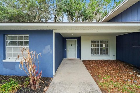 House in Lakeland, Florida 4 bedrooms, 163.79 sq.m. № 2107449 - photo 4