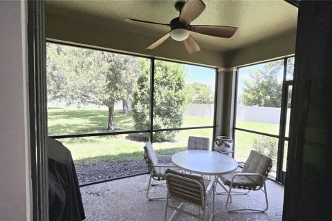 Townhouse in Seminole, Florida 4 bedrooms, 248.05 sq.m. № 2235574 - photo 16