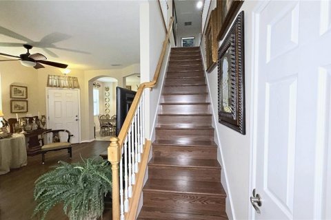 Townhouse in Seminole, Florida 4 bedrooms, 248.05 sq.m. № 2235574 - photo 11