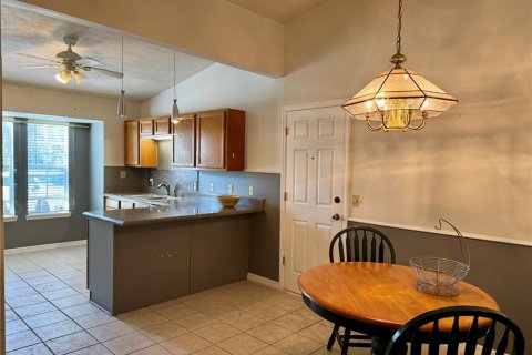 Condominio en venta en Gainesville, Florida, 2 dormitorios, 102.38 m2 № 1522405 - foto 24