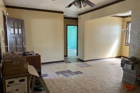 House in Miami, Florida 3 bedrooms, 102.75 sq.m. № 2046724 - photo 8