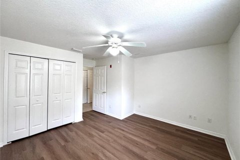 Condo in Orlando, Florida, 2 bedrooms № 2104696 - photo 12