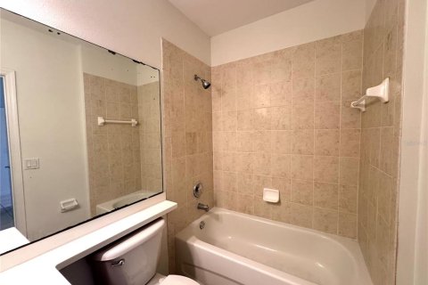 Condo in Orlando, Florida, 2 bedrooms № 2104696 - photo 16