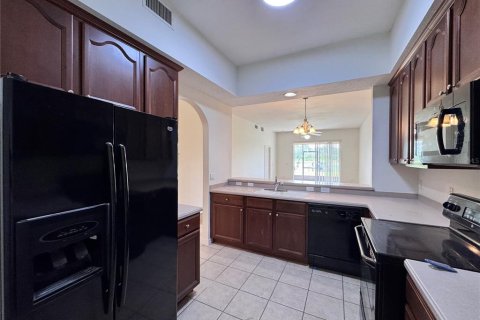 Condo in Orlando, Florida, 2 bedrooms № 2104696 - photo 7