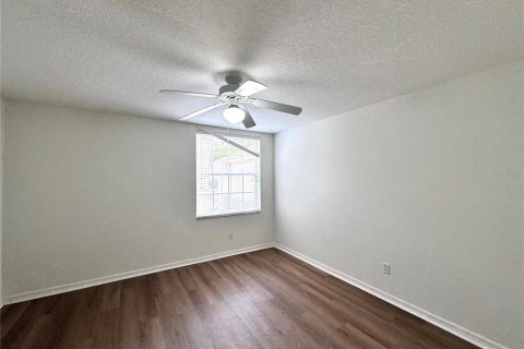 Condo in Orlando, Florida, 2 bedrooms № 2104696 - photo 13